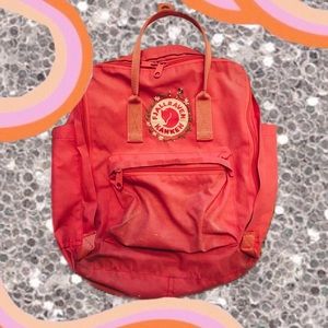 SOLD— Peach Pink Embroidered Fjallraven Kanken